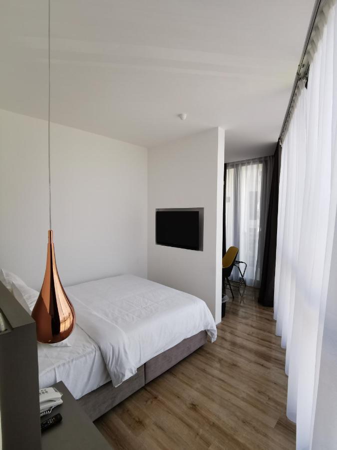 Otel Hotel Sibu Kültér fotó