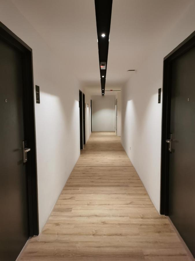 Otel Hotel Sibu Kültér fotó